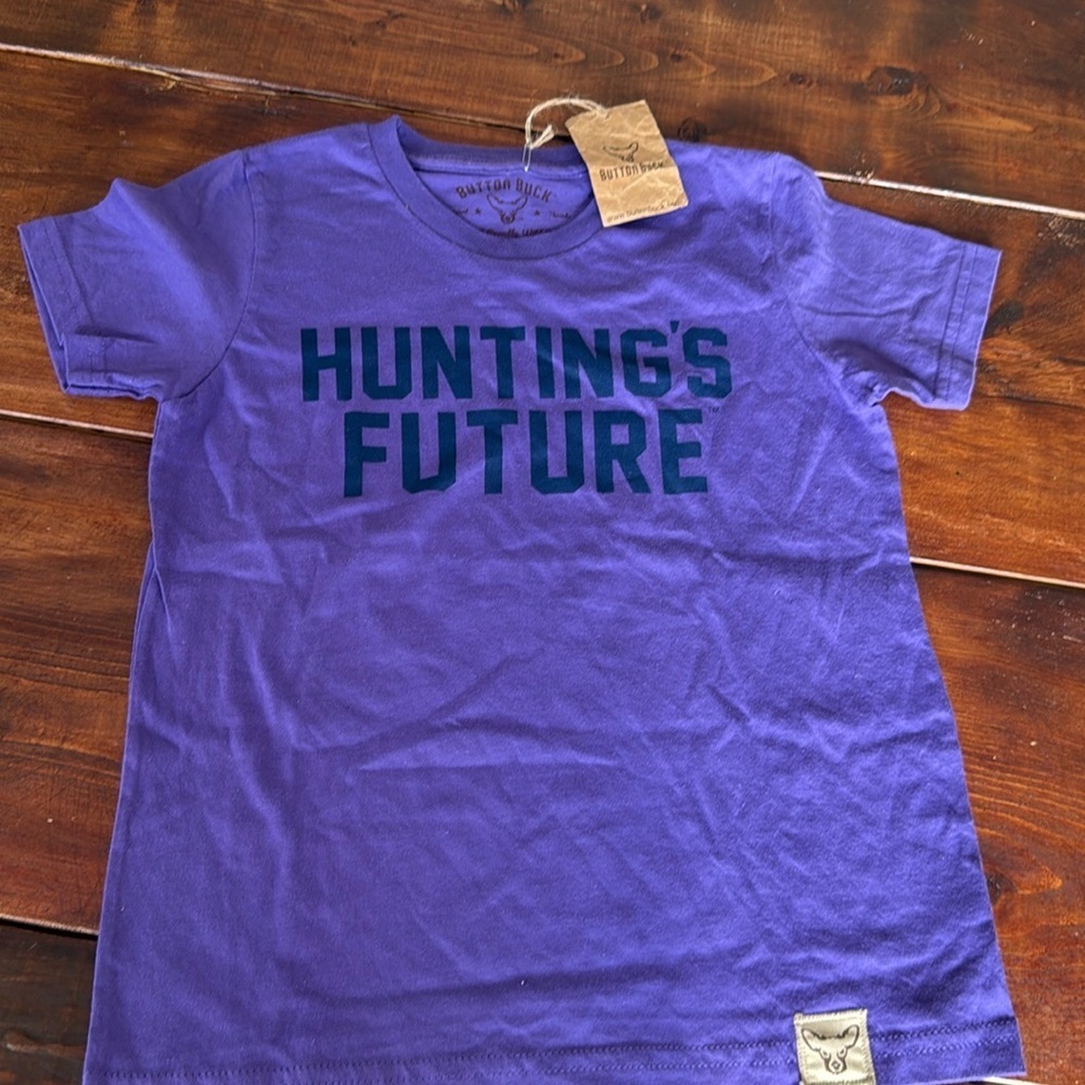 Huntings Future Button Buck Tee Shirt Size 8 Girls